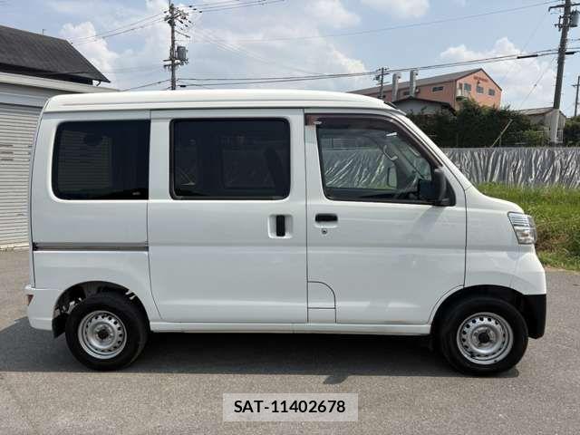 Daihatsu HIJET CARGO 2020-07 8336127-3