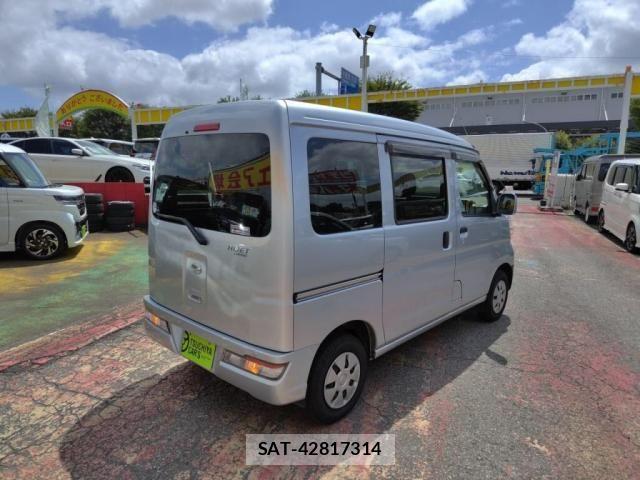 Daihatsu HIJET CARGO 2022-01 8336116-10