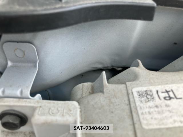 Daihatsu HIJET CARGO 2017-12 8336129-24
