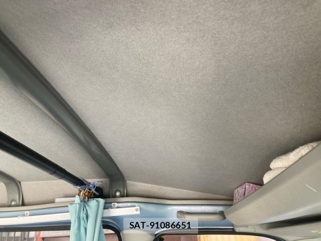 Daihatsu HIJET CARGO 2017-11 8336120-16