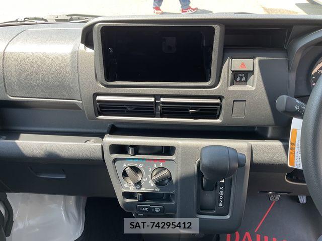 Daihatsu HIJET CARGO 2026-08 8336115-12