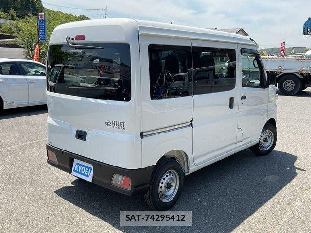 Daihatsu HIJET CARGO 2026-08 8336115-4