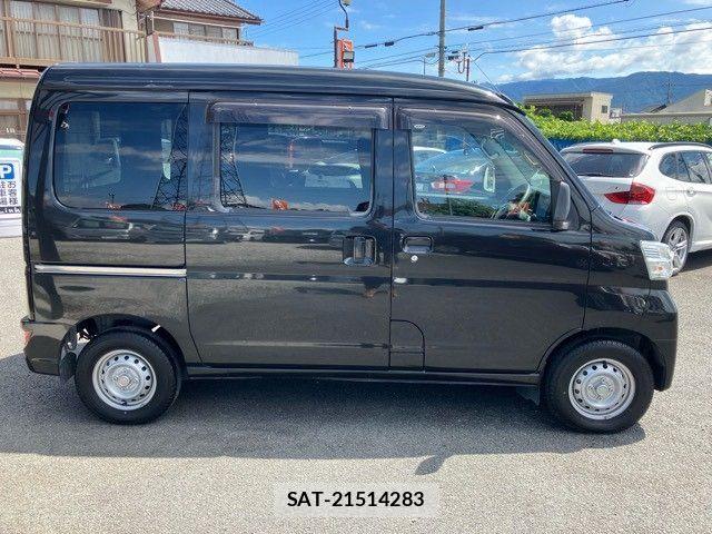 Daihatsu HIJET CARGO 2019-07 8354616-4