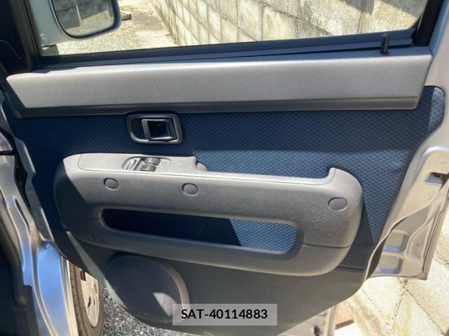 Daihatsu HIJET CARGO 2015-08 8354618-13