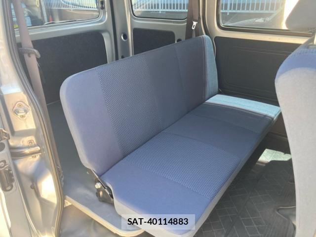 Daihatsu HIJET CARGO 2015-08 8354618-16