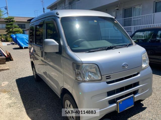 Daihatsu HIJET CARGO 2015-08 8354618-2