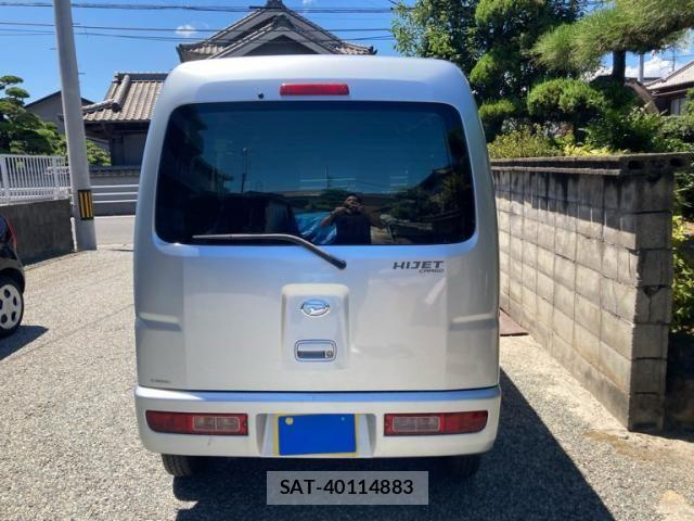 Daihatsu HIJET CARGO 2015-08 8354618-3