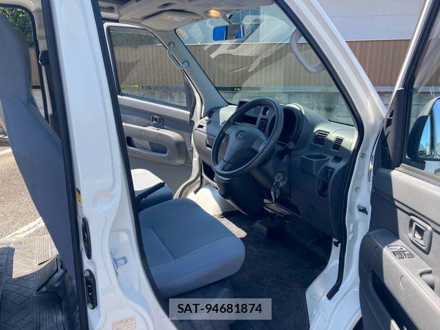 Daihatsu HIJET CARGO 2017-05 8354617-13