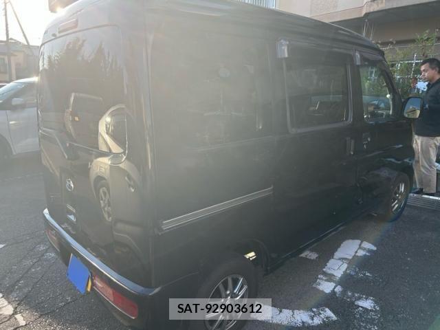 Daihatsu HIJET CARGO 2017-07 8366205-3