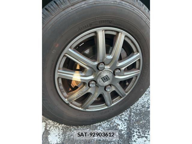 Daihatsu HIJET CARGO 2017-07 8366205-6