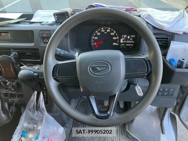Daihatsu HIJET CARGO 2023-09 8366202-15