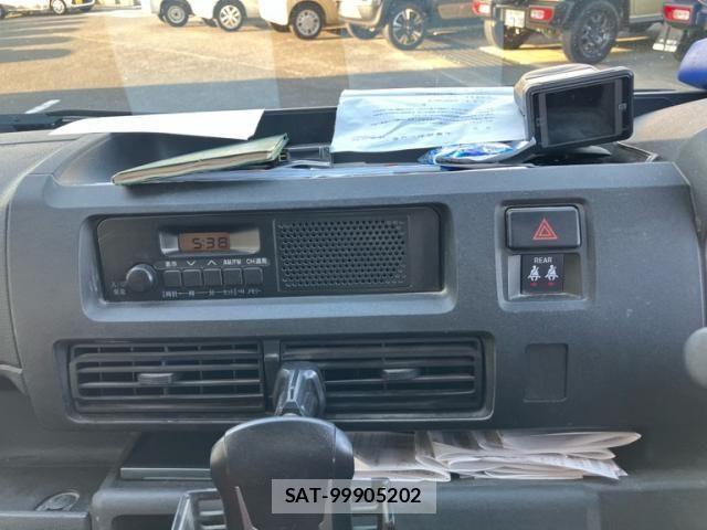 Daihatsu HIJET CARGO 2023-09 8366202-18
