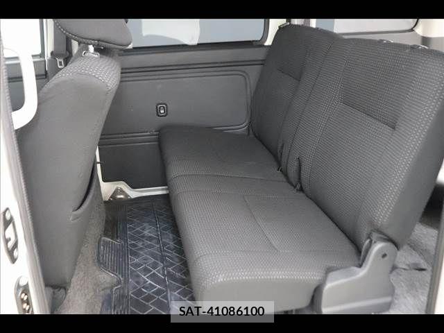 Daihatsu HIJET CARGO 2021-09 8366206-12