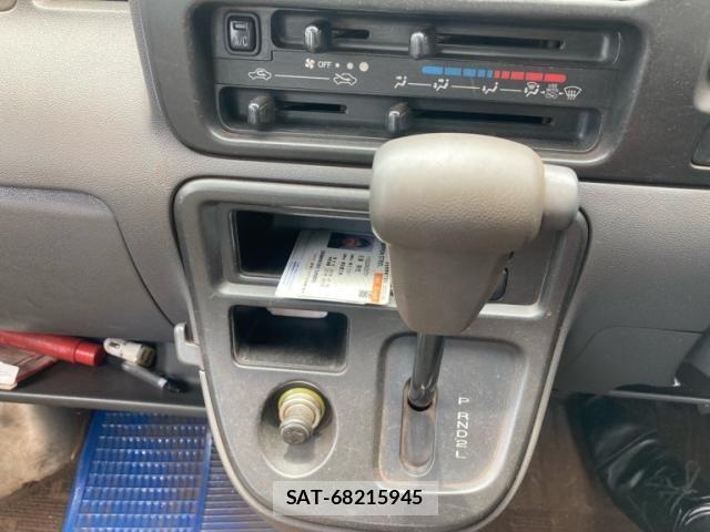 Daihatsu HIJET CARGO 2010-11 8366208-18