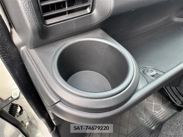 Daihatsu HIJET CARGO 2021-07 8366199-26