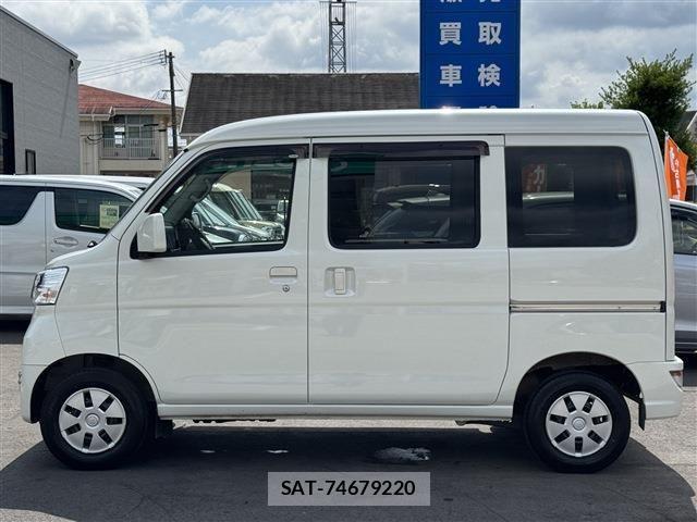 Daihatsu HIJET CARGO 2021-07 8366199-5