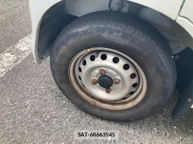 Daihatsu HIJET CARGO 2015-06 8366209-9