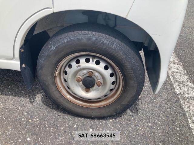 Daihatsu HIJET CARGO 2015-06 8366209-6