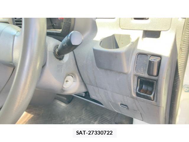 Daihatsu HIJET CARGO 2017-04 8366207-12