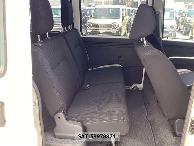 Daihatsu HIJET CARGO 2020-06 8366201-19
