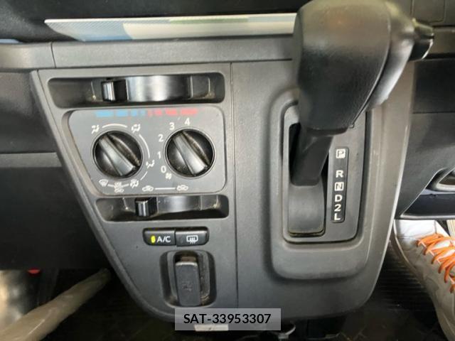Daihatsu HIJET CARGO 2020-08 8371718-18