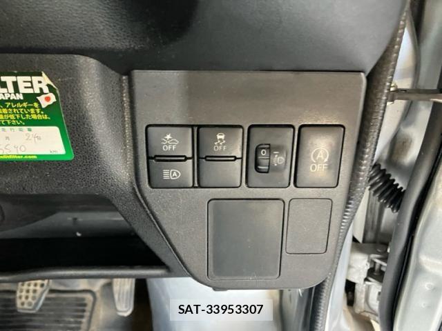 Daihatsu HIJET CARGO 2020-08 8371718-19
