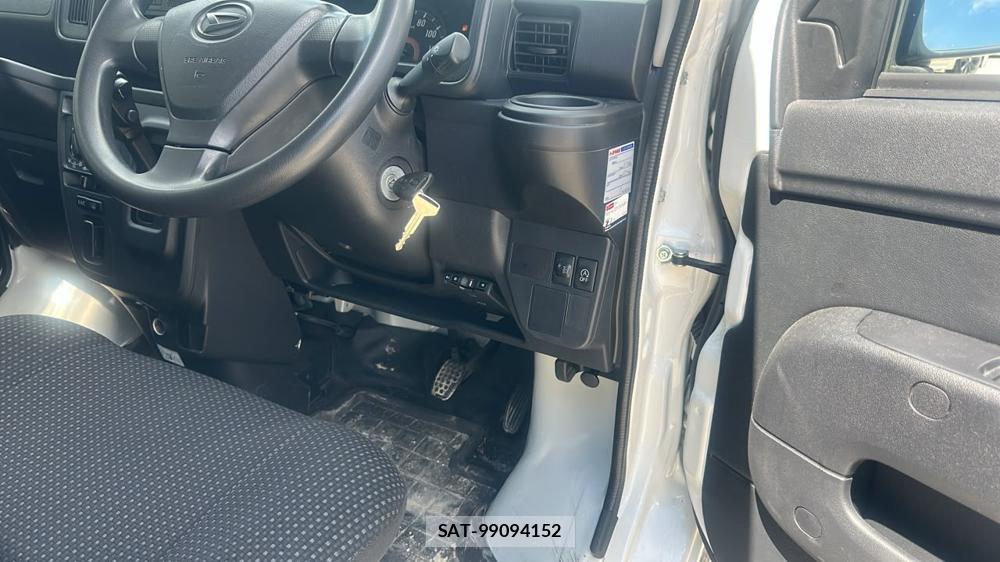 Daihatsu HIJET CARGO 2020-01 7175243-12