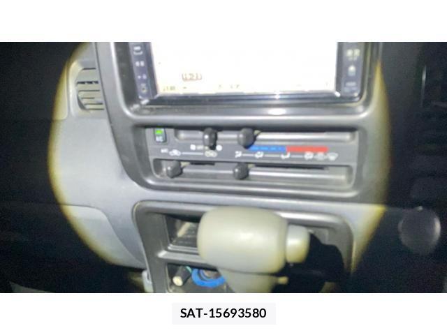 Daihatsu HIJET CARGO 2017-11 8412764-15