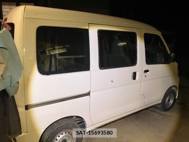 Daihatsu HIJET CARGO 2017-11 8412764-3