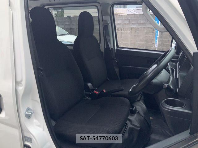 Daihatsu HIJET CARGO 2020-03 8412762-9