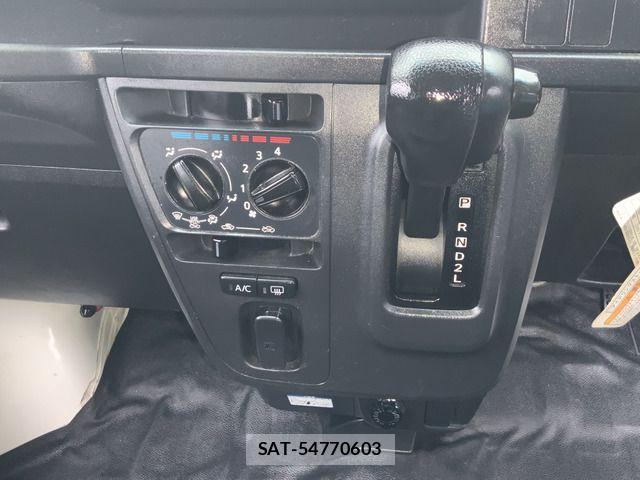 Daihatsu HIJET CARGO 2020-03 8412762-18