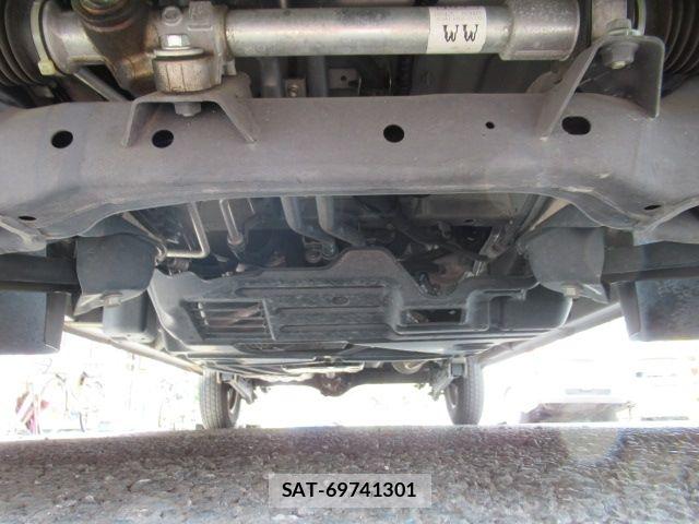 Daihatsu HIJET CARGO 2018-05 8412761-10