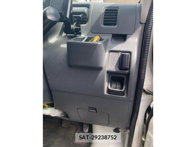 Daihatsu HIJET CARGO 2013-08 8412769-11