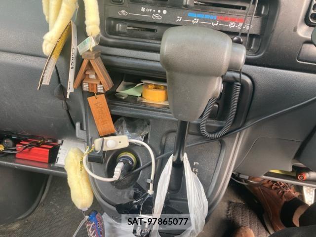 Daihatsu HIJET CARGO 2011-02 8412765-17