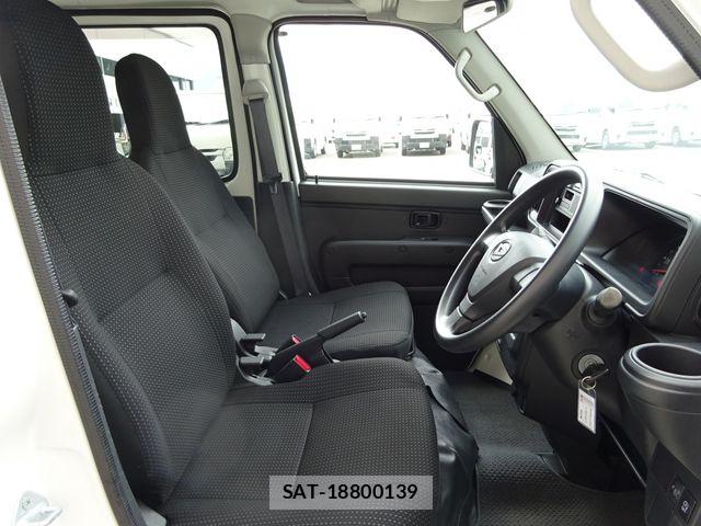 Daihatsu HIJET CARGO 2020-11 8412760-10