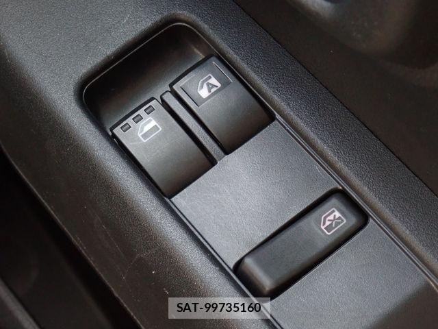 Daihatsu HIJET CARGO 2022-04 8412759-10