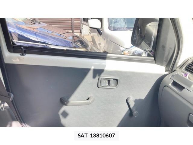 Daihatsu HIJET CARGO 2016-11 8438196-16