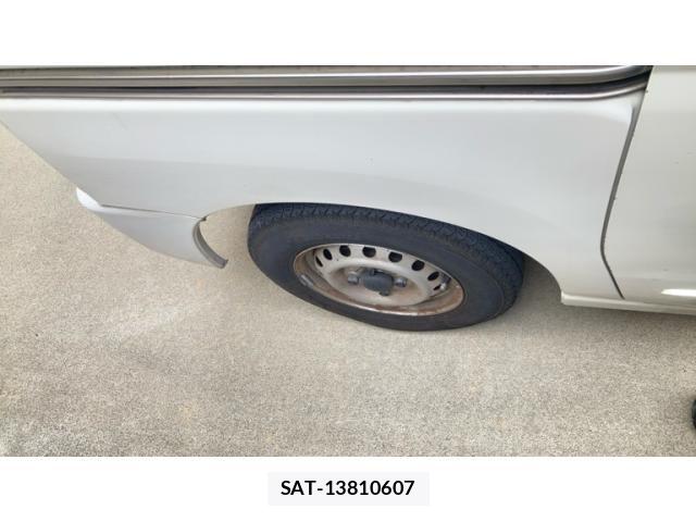 Daihatsu HIJET CARGO 2016-11 8438196-3
