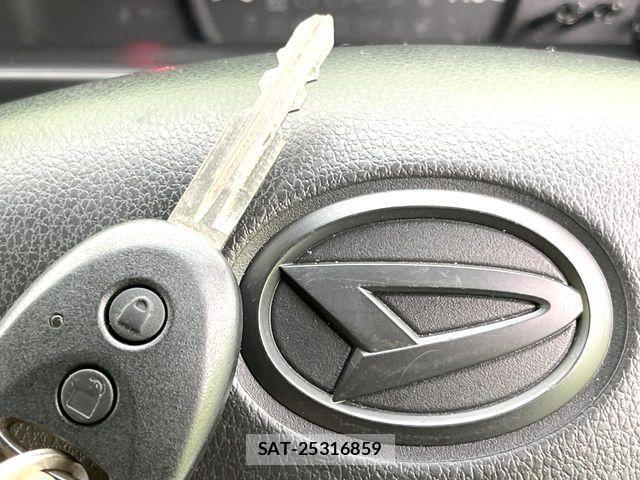 Daihatsu HIJET CARGO 2020-01 8457624-5