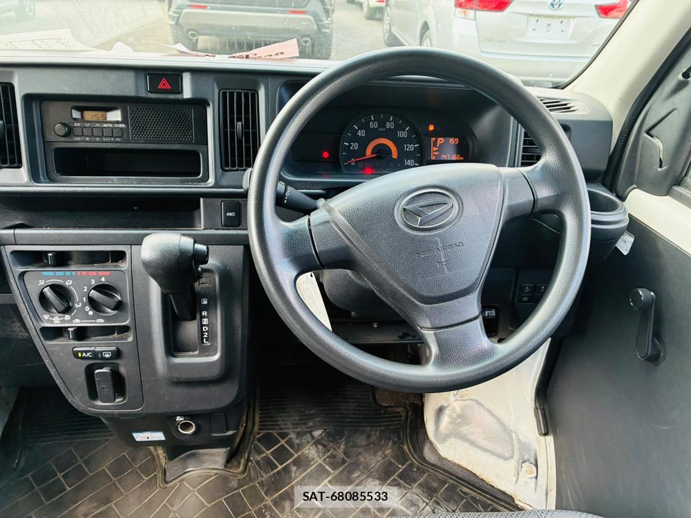 Daihatsu HIJET CARGO 2020-06 8322668-13