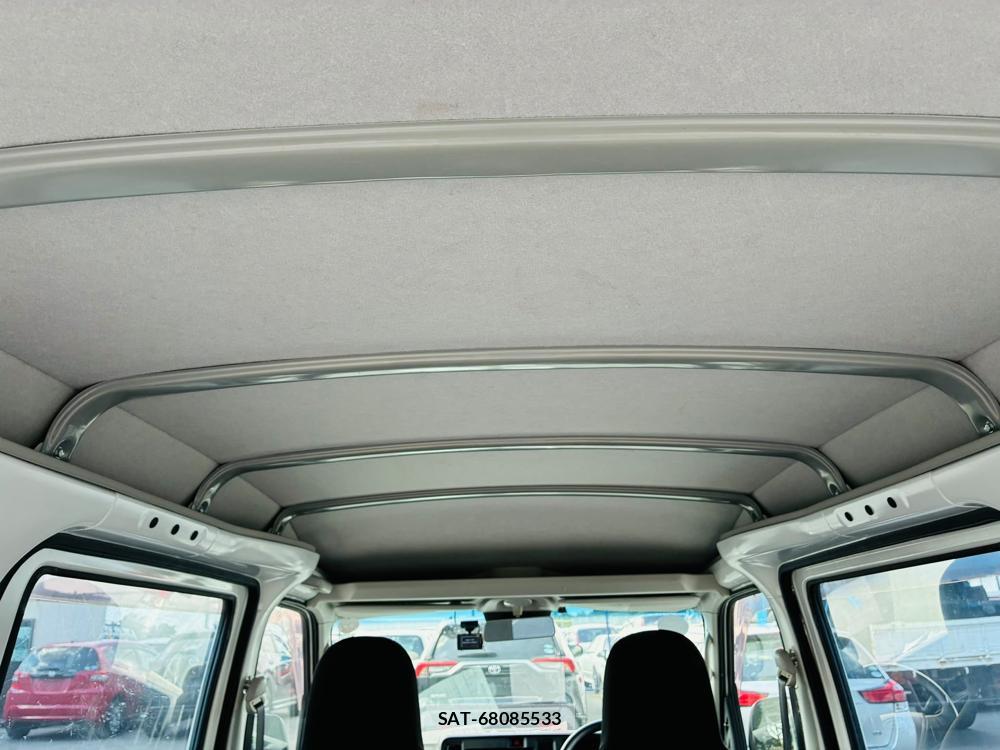 Daihatsu HIJET CARGO 2020-06 8322668-22