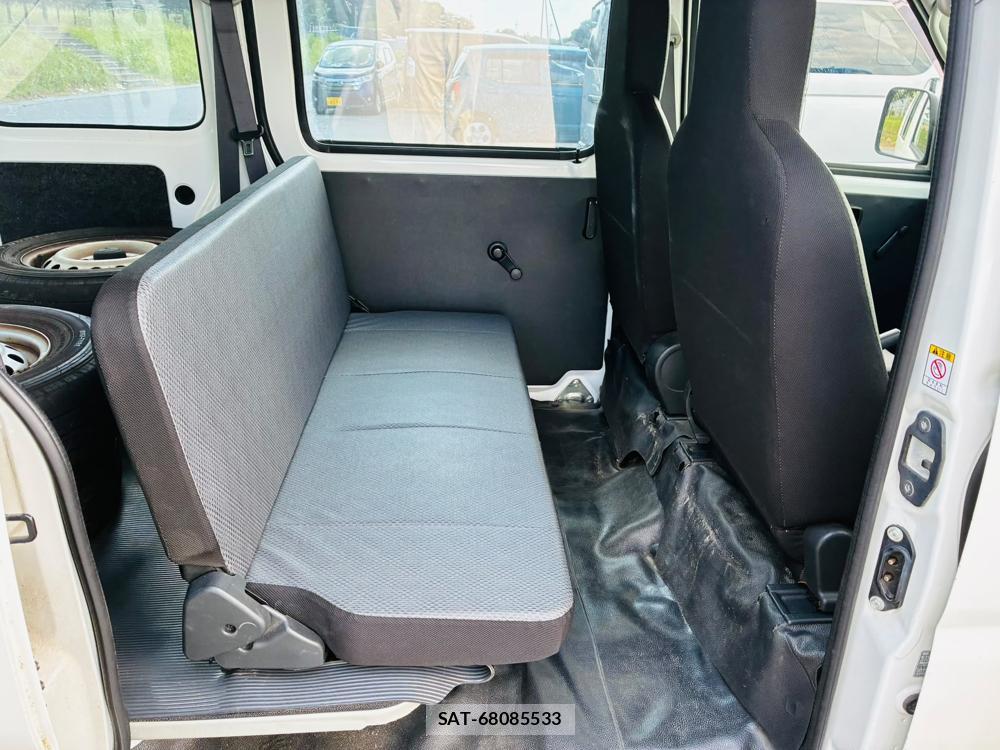 Daihatsu HIJET CARGO 2020-06 8322668-8