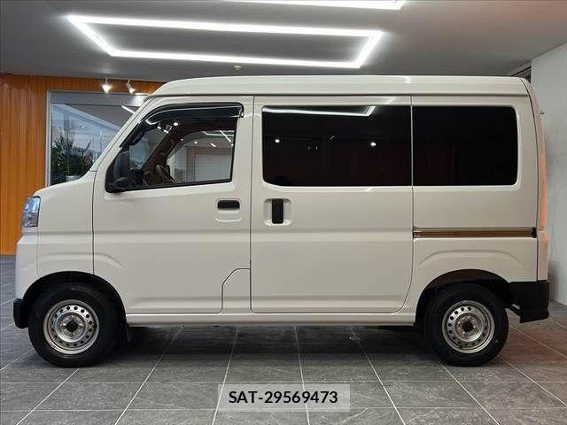 Daihatsu HIJET CARGO 2022-09 8457626-10