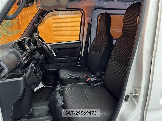 Daihatsu HIJET CARGO 2022-09 8457626-16