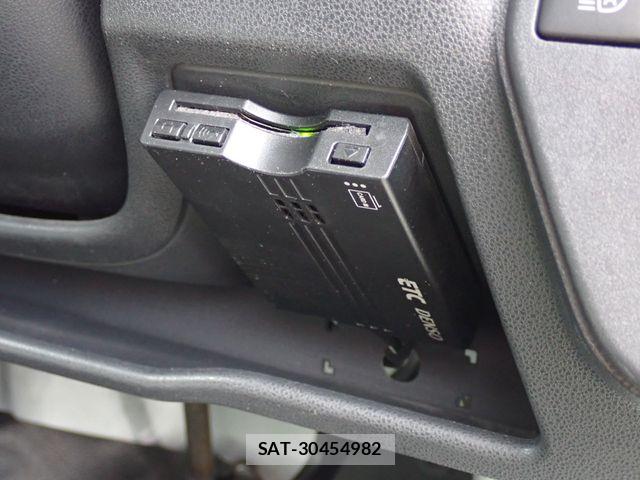 Daihatsu HIJET CARGO 2019-05 8485485-11