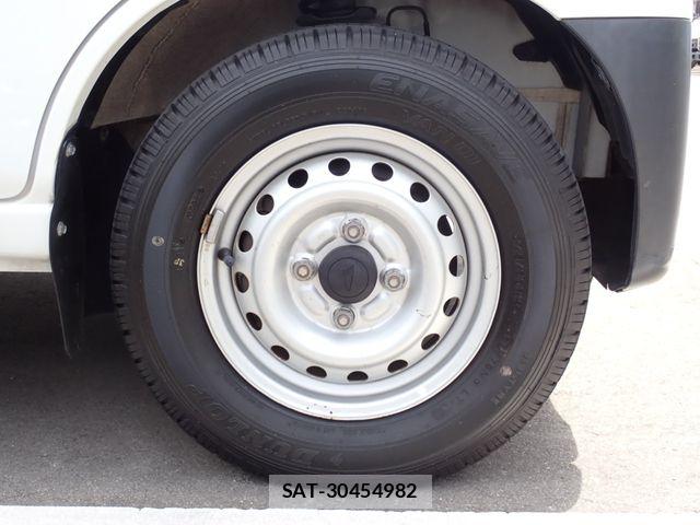 Daihatsu HIJET CARGO 2019-05 8485485-18