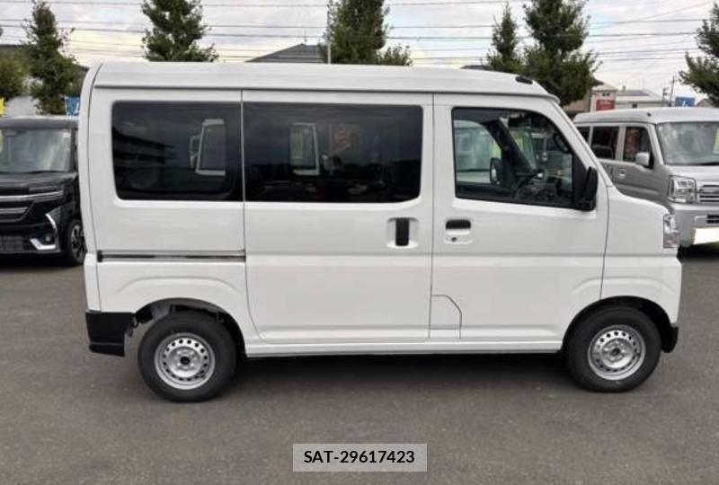 Daihatsu HIJET CARGO 2025-10 8490123-1