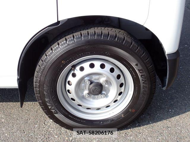 Daihatsu HIJET CARGO 2023-11 8485484-24