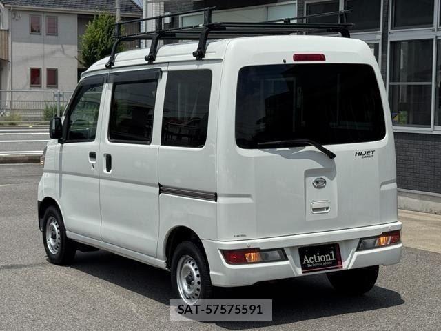 Daihatsu HIJET CARGO 2021-06 8525156-3