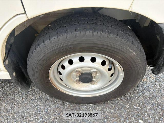 Daihatsu HIJET CARGO 2018-06 8525166-12